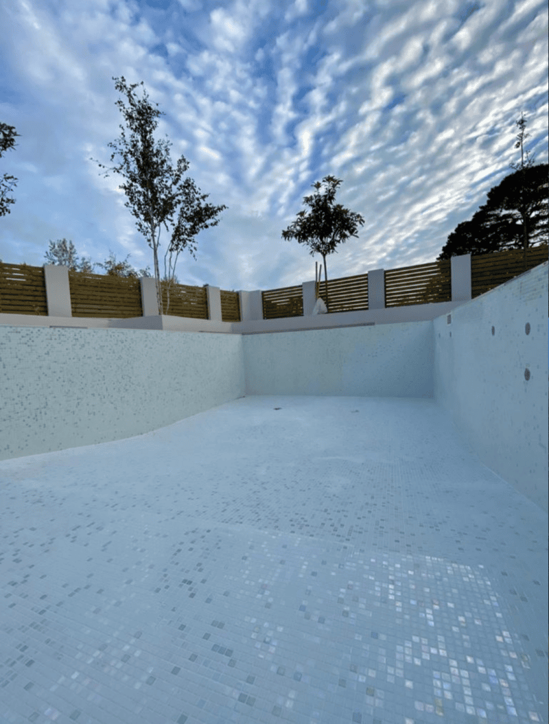Case Study – Swimming Pool Project - Resapol